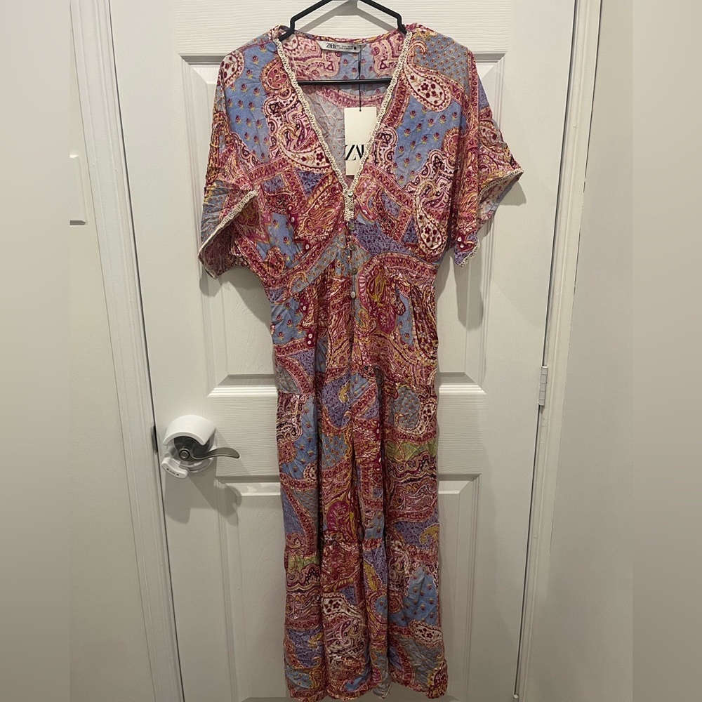 NWT Zara Multicolor Paisley Maxi Dress Large Bohemian Kimono Sleeves Lace Trim